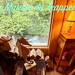 La Maison Du Trappeur Et La Des Sources