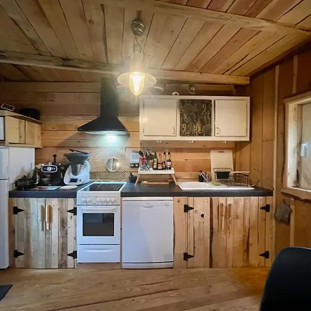 Maison Les Pieds Dans La Dordogne - Coeur Vaillant *