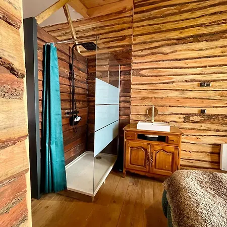 Maison Les Pieds Dans La Dordogne - Coeur Vaillant Holiday home *