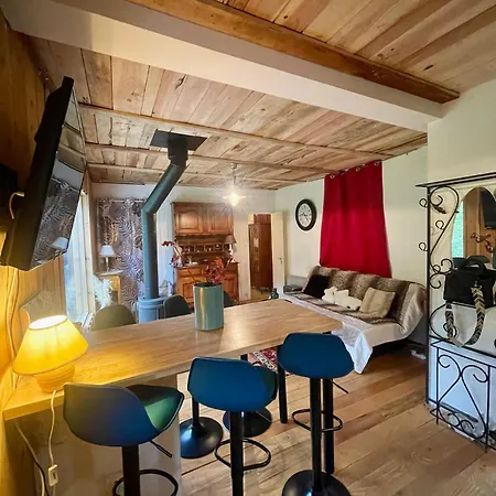 Maison Les Pieds Dans La Dordogne - Coeur Vaillant * Le Mont-Dore
