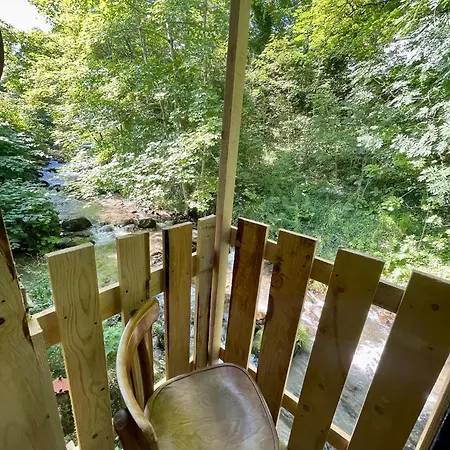 Maison Les Pieds Dans La Dordogne - Coeur Vaillant * Le Mont-Dore