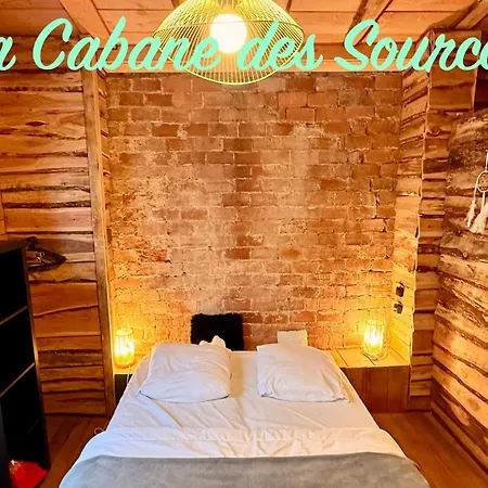 La Maison Du Trappeur Et La Des Sources Le Mont-Dore