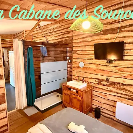 Casa de Férias La Maison Du Trappeur Et La Des Sources *