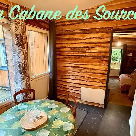 La Maison Du Trappeur Et La Des Sources Hébergement de vacances