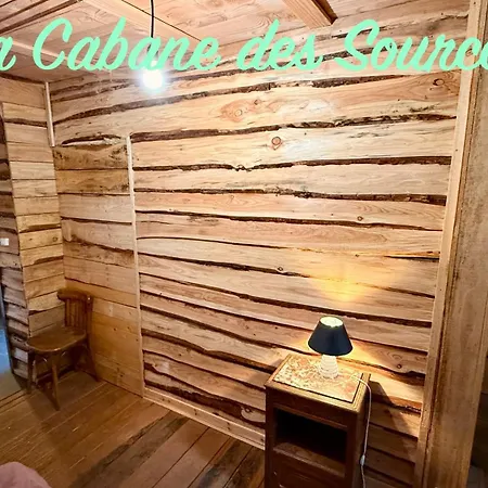 La Maison Du Trappeur Et La Des Sources Le Mont-Dore