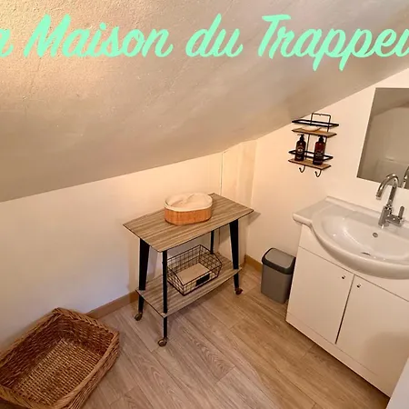 Hébergement de vacances La Maison Du Trappeur Et La Des Sources *