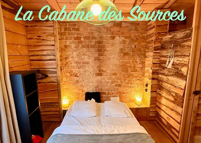 La Maison Du Trappeur Et La Des Sources Le Mont-Dore