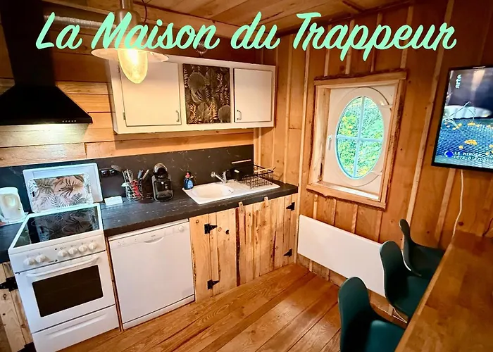 Feriehus La Maison Du Trappeur Et La Des Sources