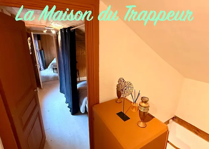 La Maison Du Trappeur Et La Des Sources Le Mont-Dore