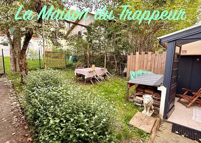 La Maison Du Trappeur Et La Des Sources * Le Mont-Dore