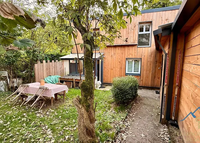 Feriehus La Maison Du Trappeur Et La Des Sources